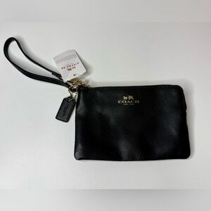 NWT Coach Crossgrain Leather Signature Corner Zip Wristlet Black